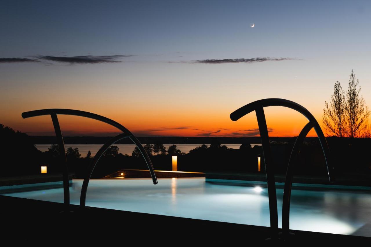 Inns Of Aurora Resort & Spa エクステリア 写真